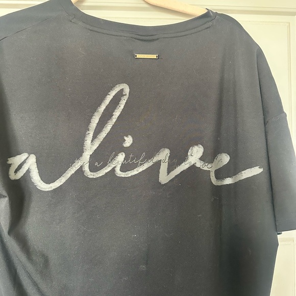 Gymshark Charcoal Short Sleeve Tee- Whitney Simons Collection - Picture 2 of 4